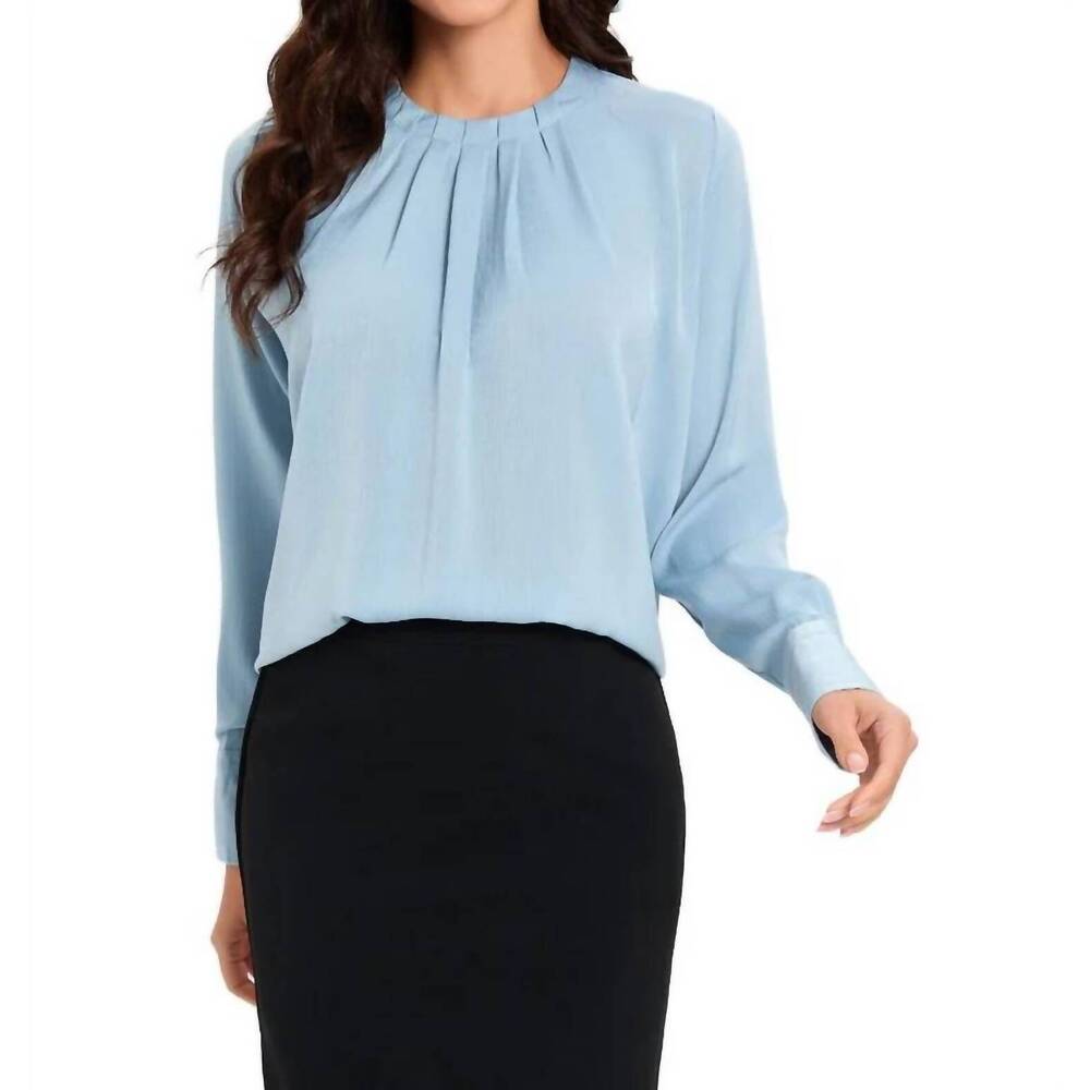 NEW MISS FINCH NYC serene skyline top in blue